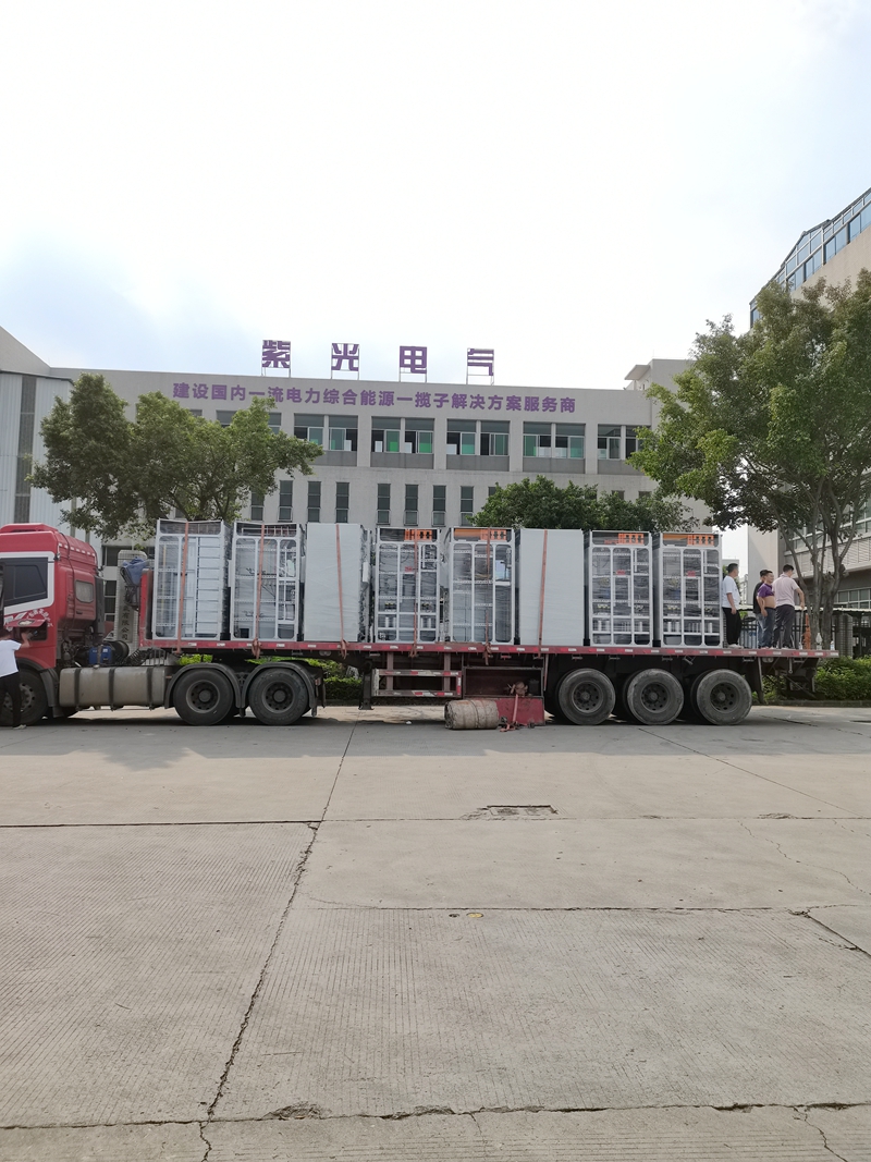 恭喜广东菲鹏生物高低压配电工程设备准时进场1