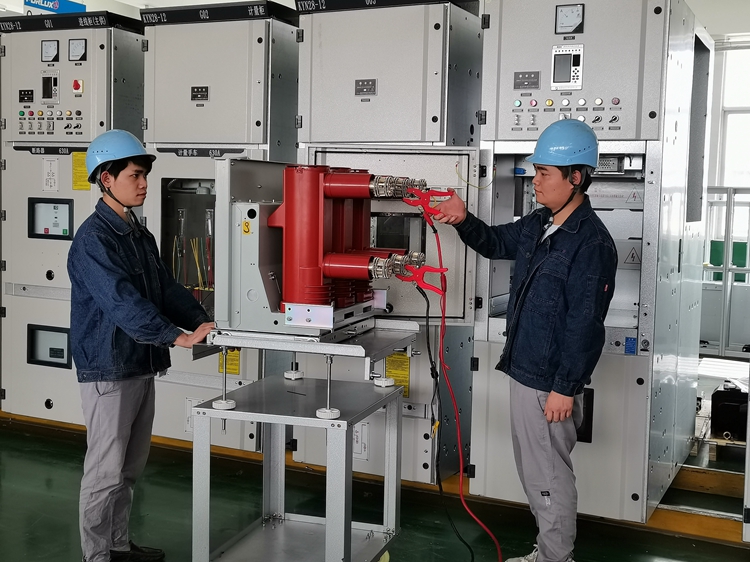 变配电系统一次设备的重要性